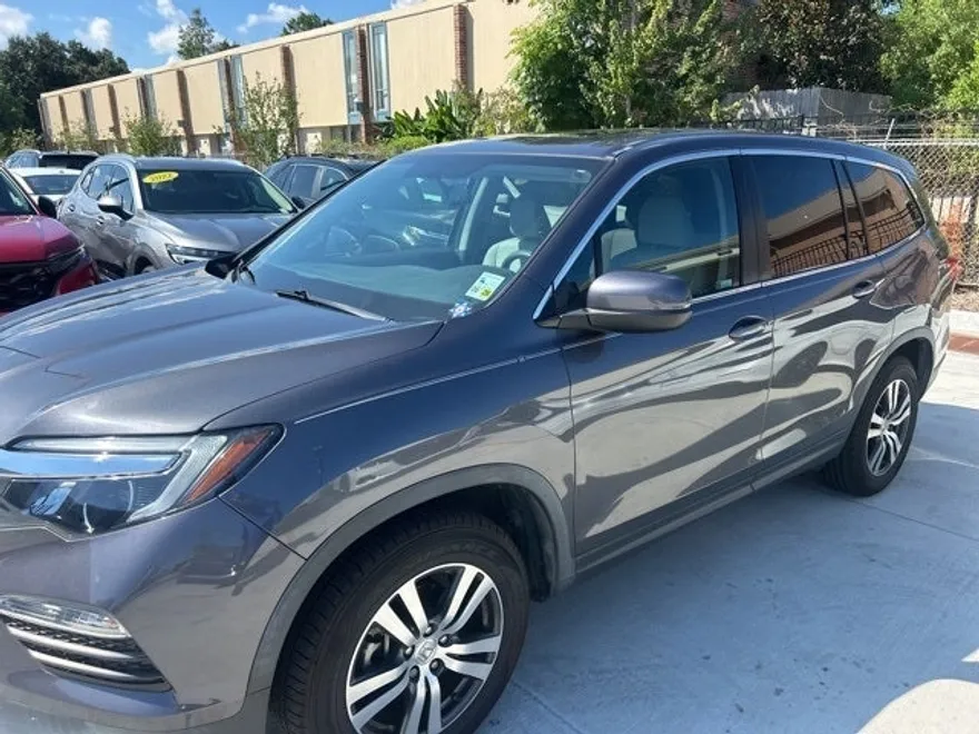 2018 Honda Pilot EX-L photo 1