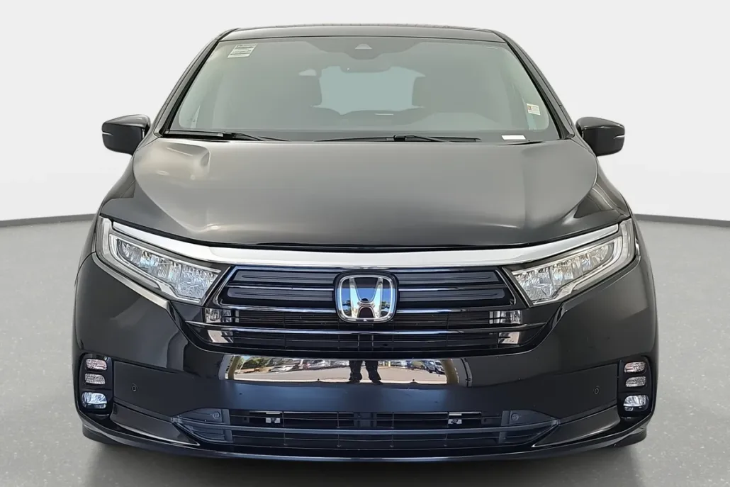 2022 Honda Odyssey Touring photo 1