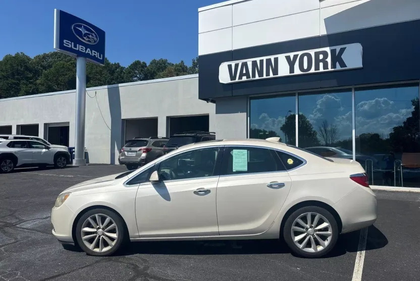 2015 Buick Verano Leather photo 1