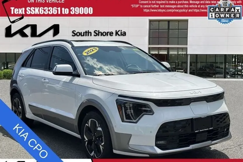 2023 Kia Niro EV Wave photo 1