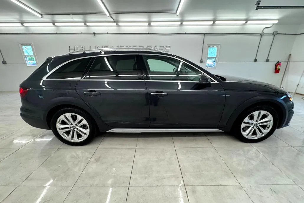 2020 Audi A4 Allroad Premium TFSI Quattro photo 1