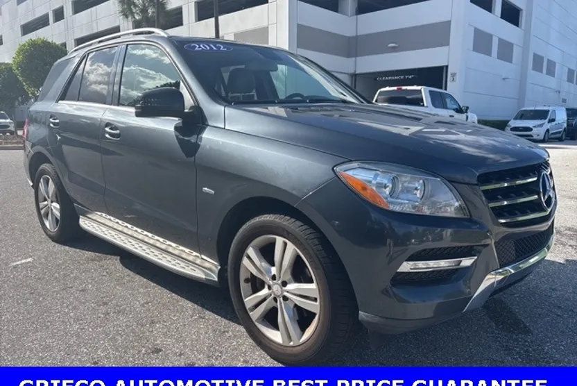 2012 Mercedes Benz ML 350 4MATIC photo 1