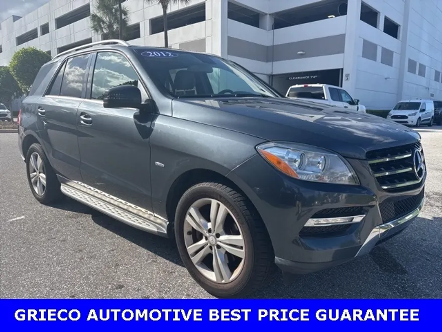 2012 Mercedes Benz ML 350 4MATIC photo 1
