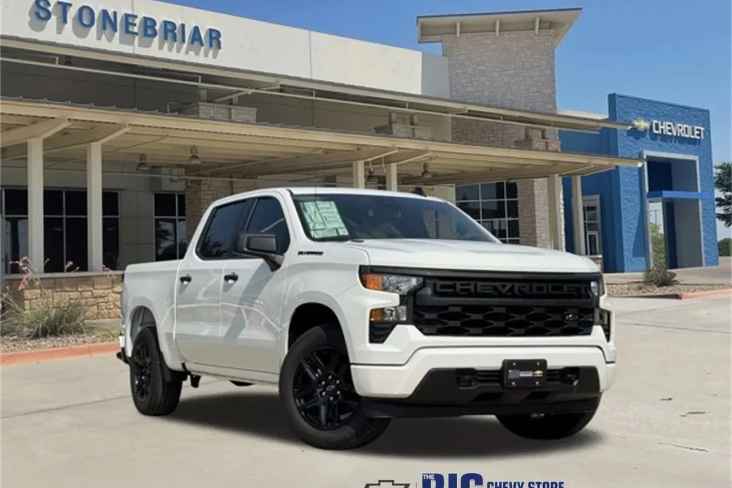 2026 Chevrolet Silverado 1500 Custom photo 1