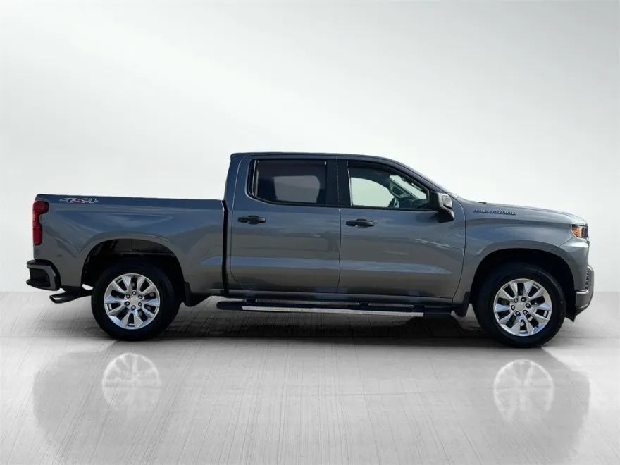 2021 Chevrolet Silverado 1500 Custom photo 1