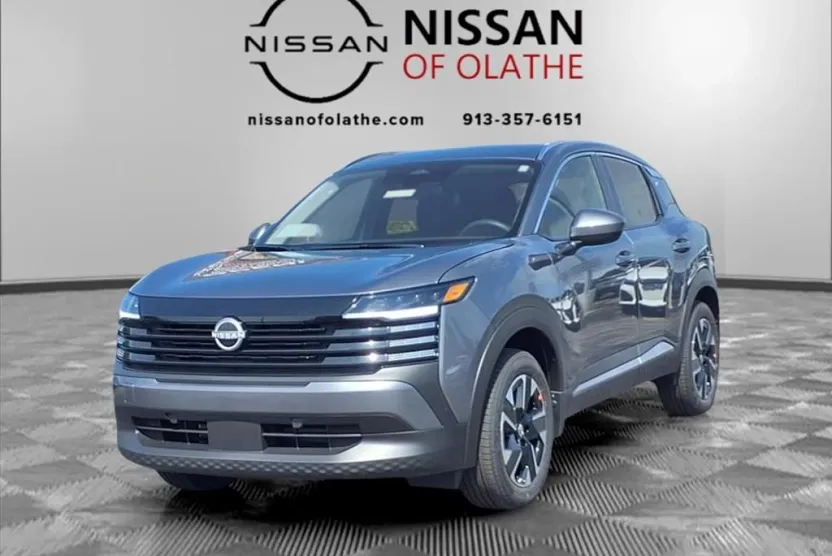2025 Nissan Kicks SV photo 1