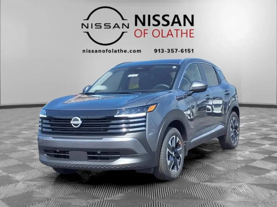 2025 Nissan Kicks SV photo 1