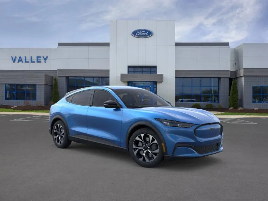 2025 Ford Mustang Mach-E Select photo 1
