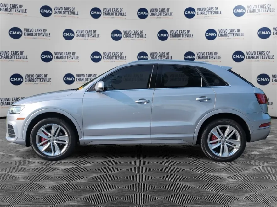 2016 Audi Q3 Premium Plus photo 1