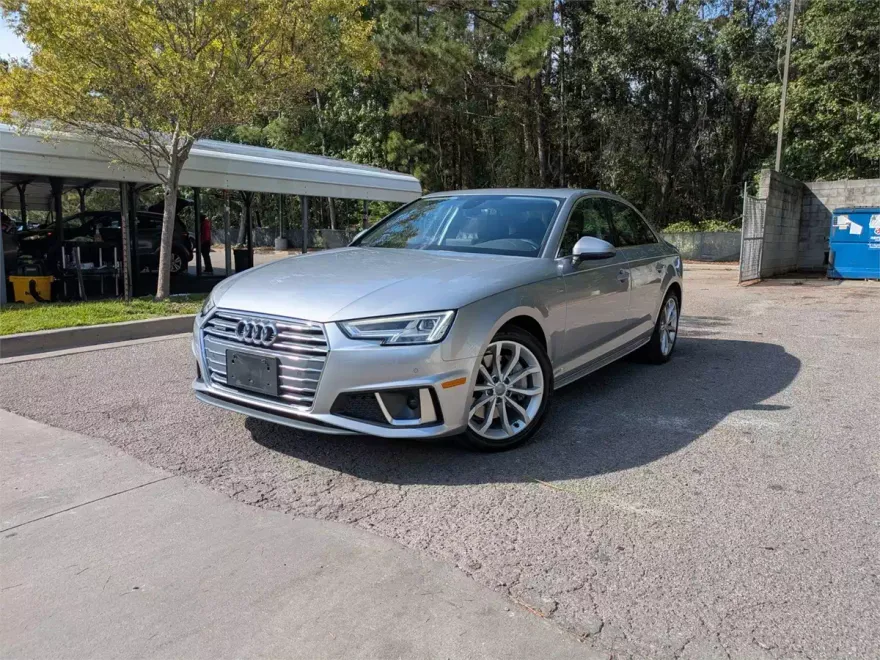2019 Audi A4 Quattro Premium Plus photo 1