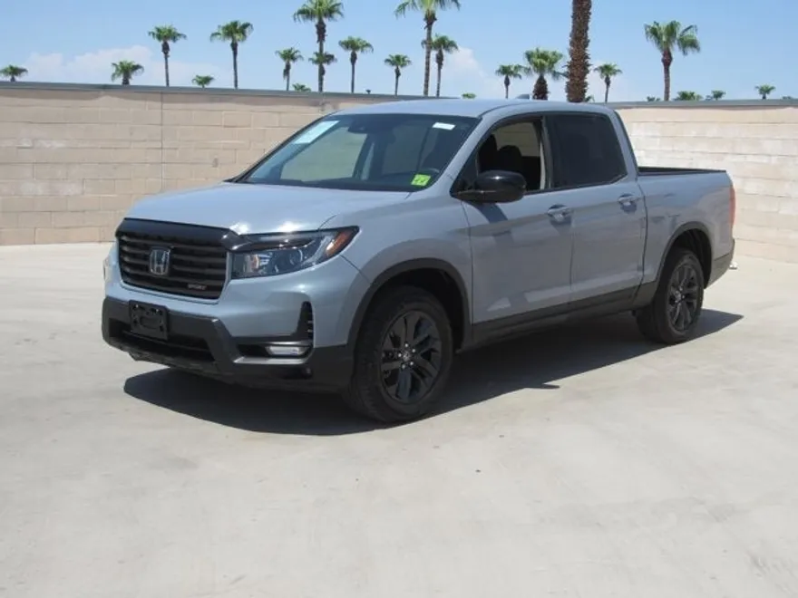 2023 Honda Ridgeline Sport photo 1