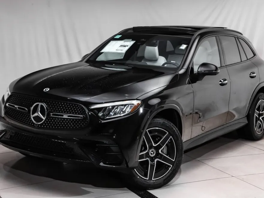 2025 Mercedes Benz GLC 350e 4MATIC photo 1