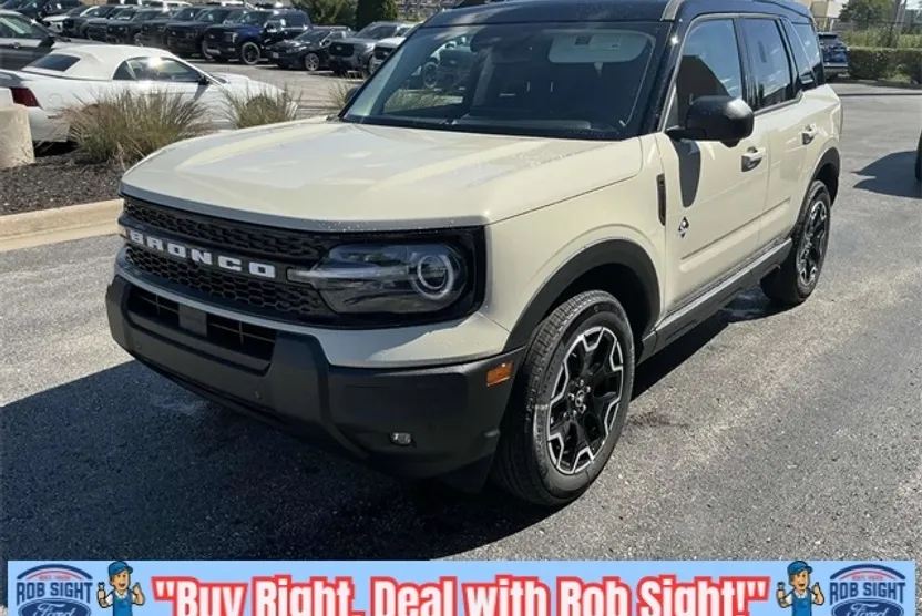 2025 Ford Bronco Sport Outer Banks photo 1