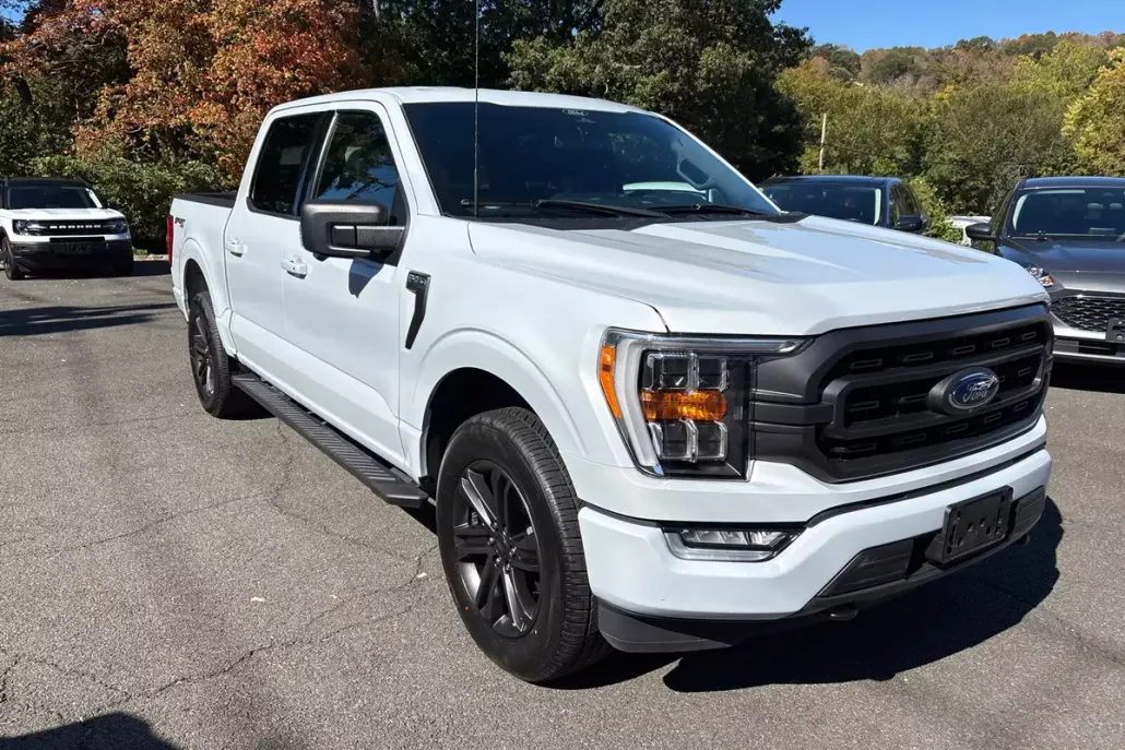 2022 Ford F-150 XLT photo 1