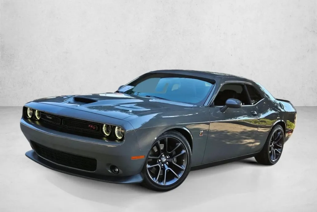 2023 Dodge Challenger R/T Scat Pack photo 1