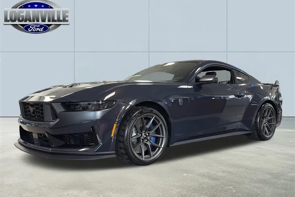 2025 Ford Mustang Dark Horse Premium photo 1