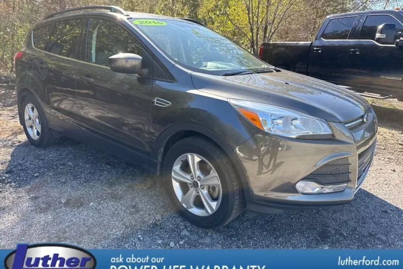 2016 Ford Escape SE photo 1