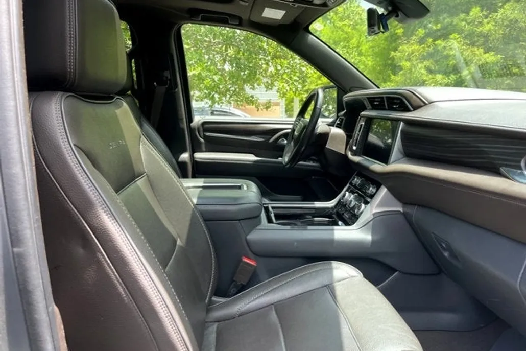 2021 Gmc Yukon Denali photo 1