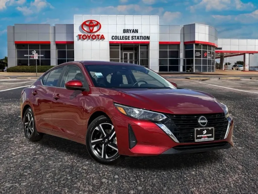 2024 Nissan Sentra SV photo 1