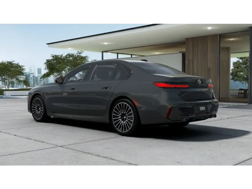 2026 Bmw 740i Sedan photo 1