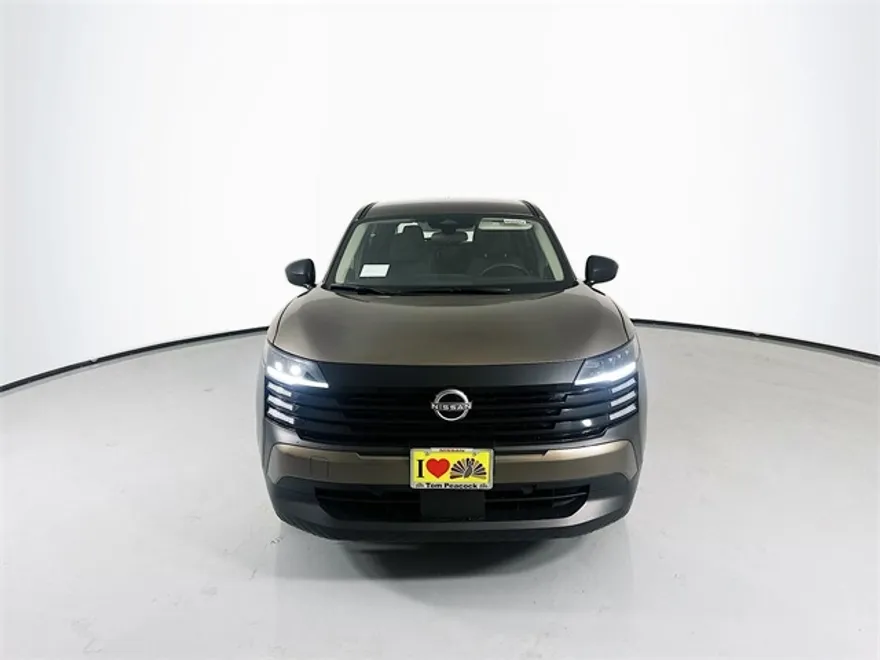 2025 Nissan Kicks S photo 1