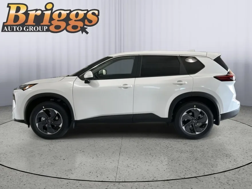 2026 Nissan Rogue SV photo 1