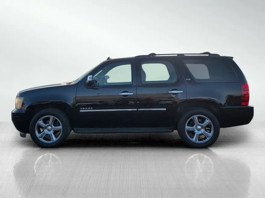 2011 Chevrolet Tahoe LTZ photo 1