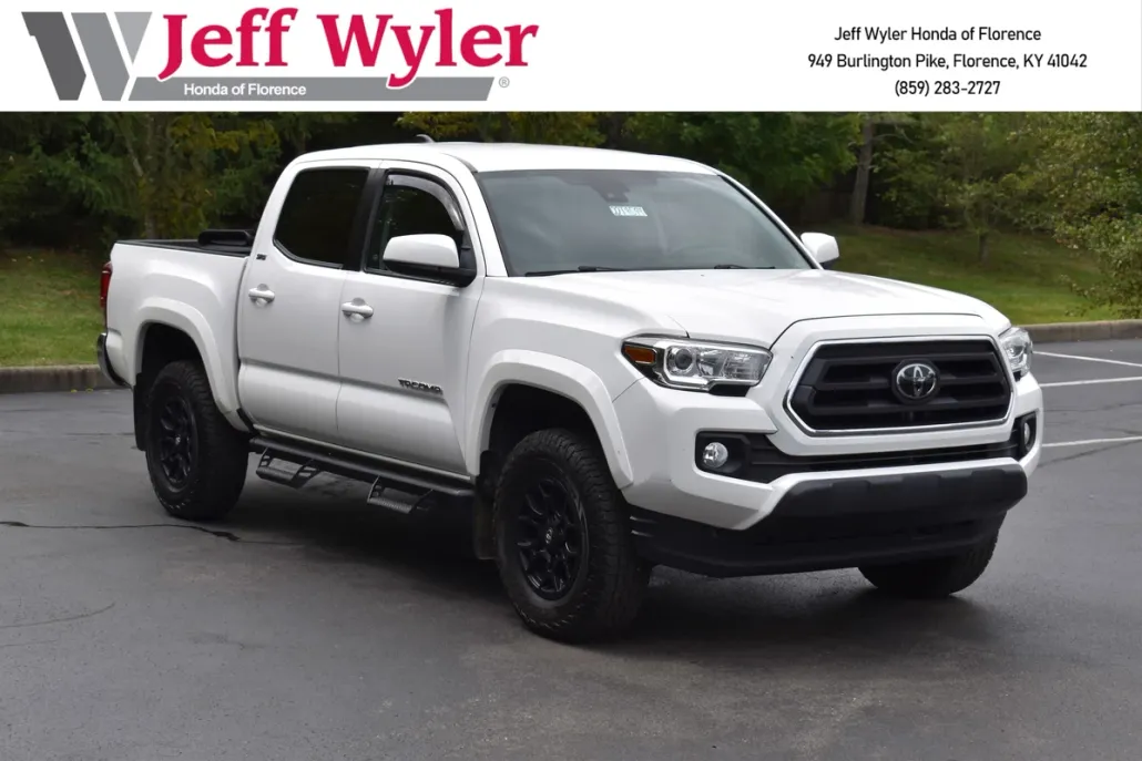 2021 Toyota Tacoma SR5 V6 photo 1