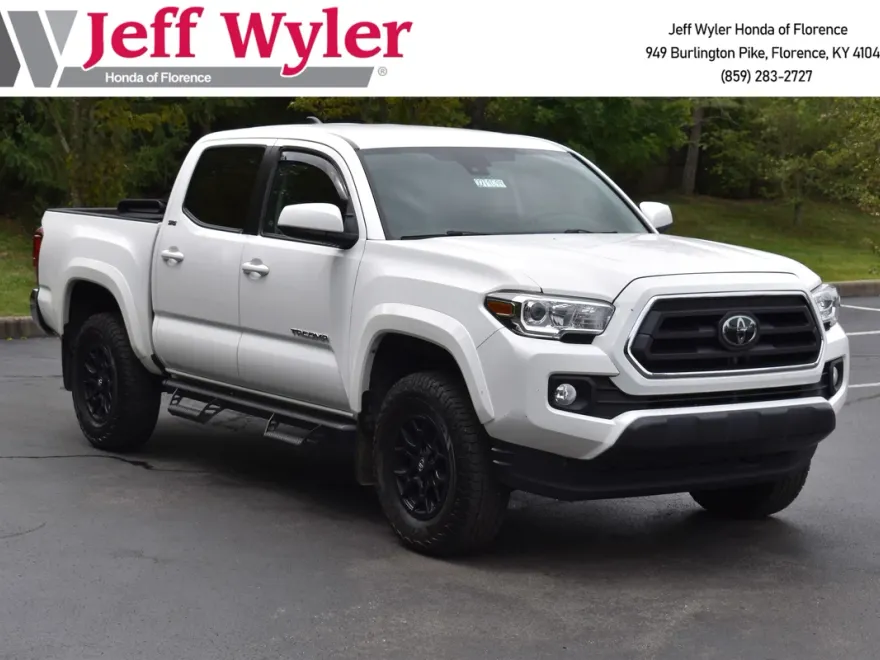 2021 Toyota Tacoma SR5 V6 photo 1