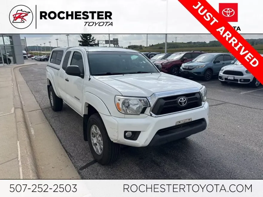 2015 Toyota Tacoma Base V6 photo 1
