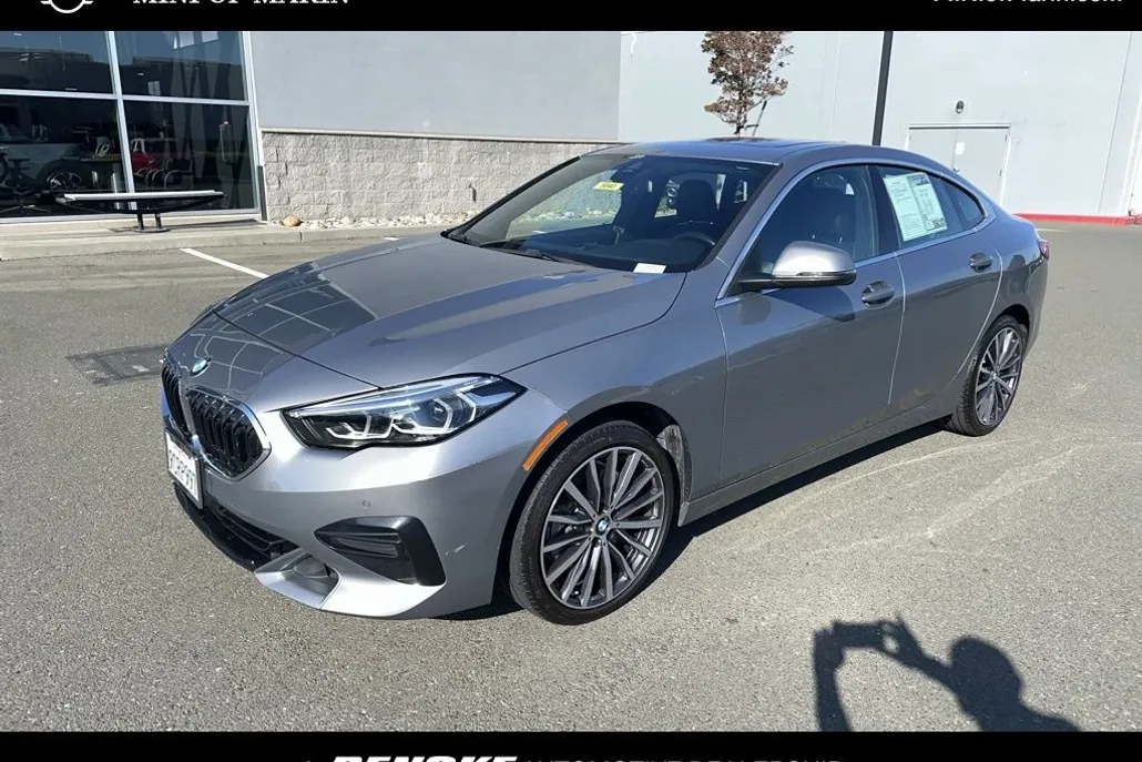 2022 Bmw 228i photo 1