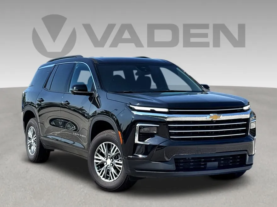 2024 Chevrolet Traverse photo 1