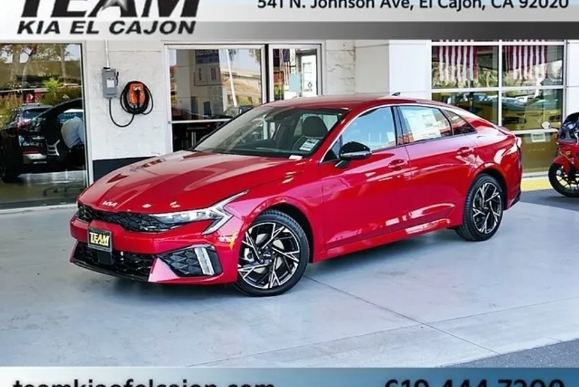 2026 Kia K5 GT-Line photo 1