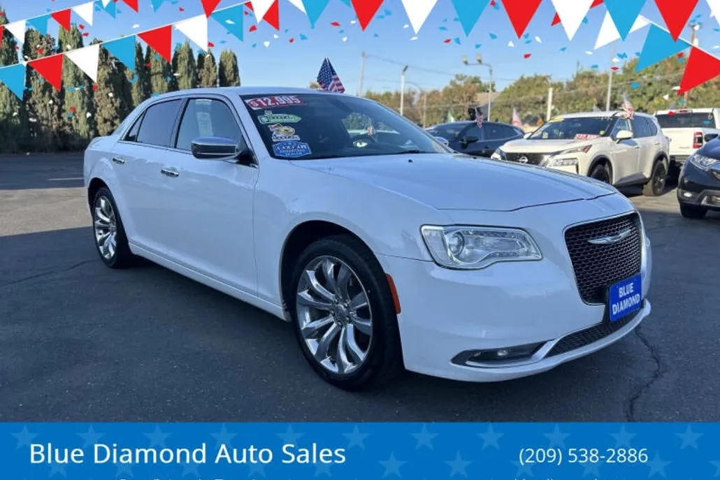 2018 Chrysler 300 Limited photo 1