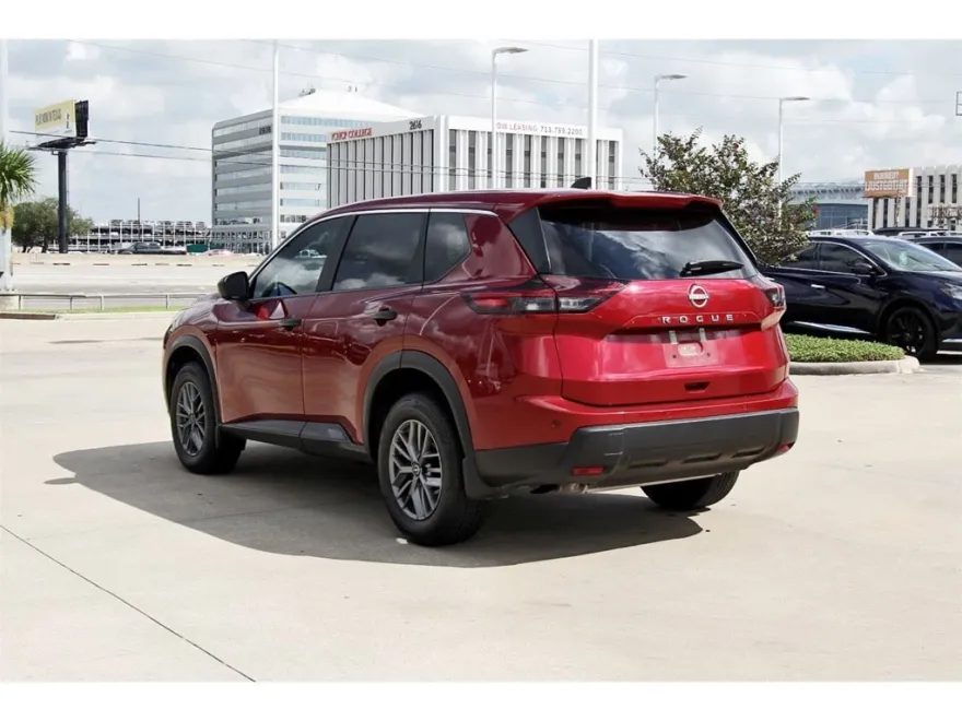 2024 Nissan Rogue S photo 1