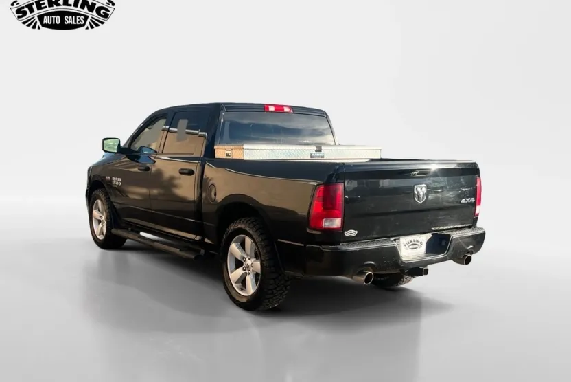 2021 Ram 1500 Classic Tradesman photo 1