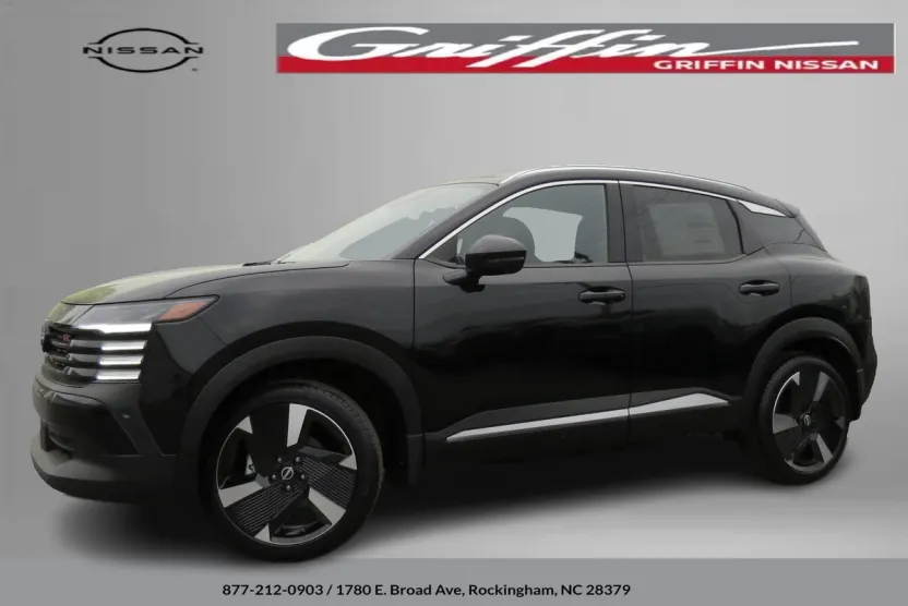 2025 Nissan Kicks SR photo 1