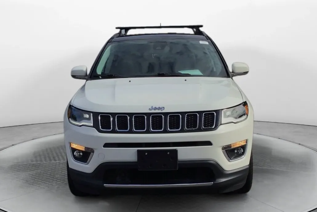 2018 Jeep Compass Limited photo 1