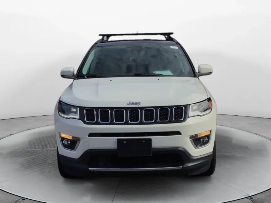 2018 Jeep Compass Limited photo 1