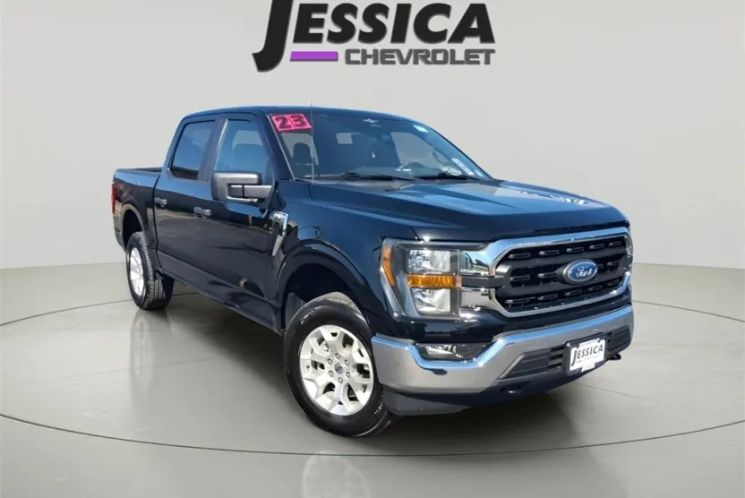 2023 Ford F-150 XLT photo 1