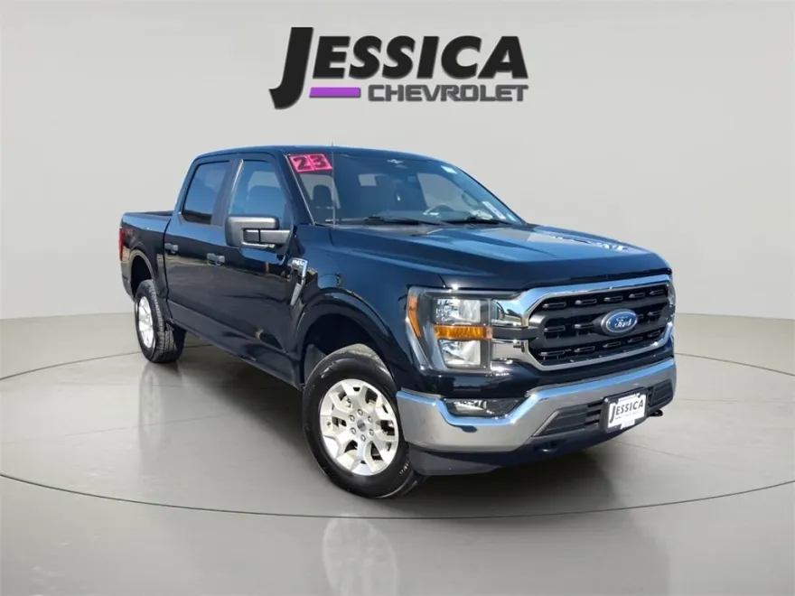 2023 Ford F-150 XLT photo 1