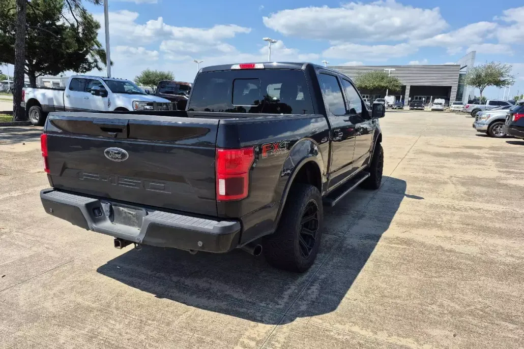 2020 Ford F-150 Lariat photo 1