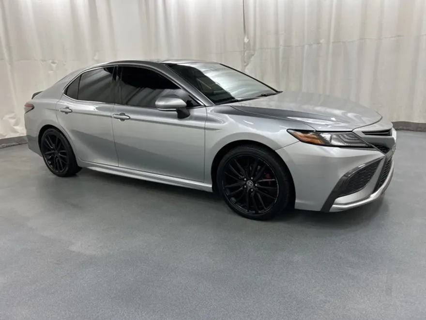 2021 Toyota Camry XSE photo 1
