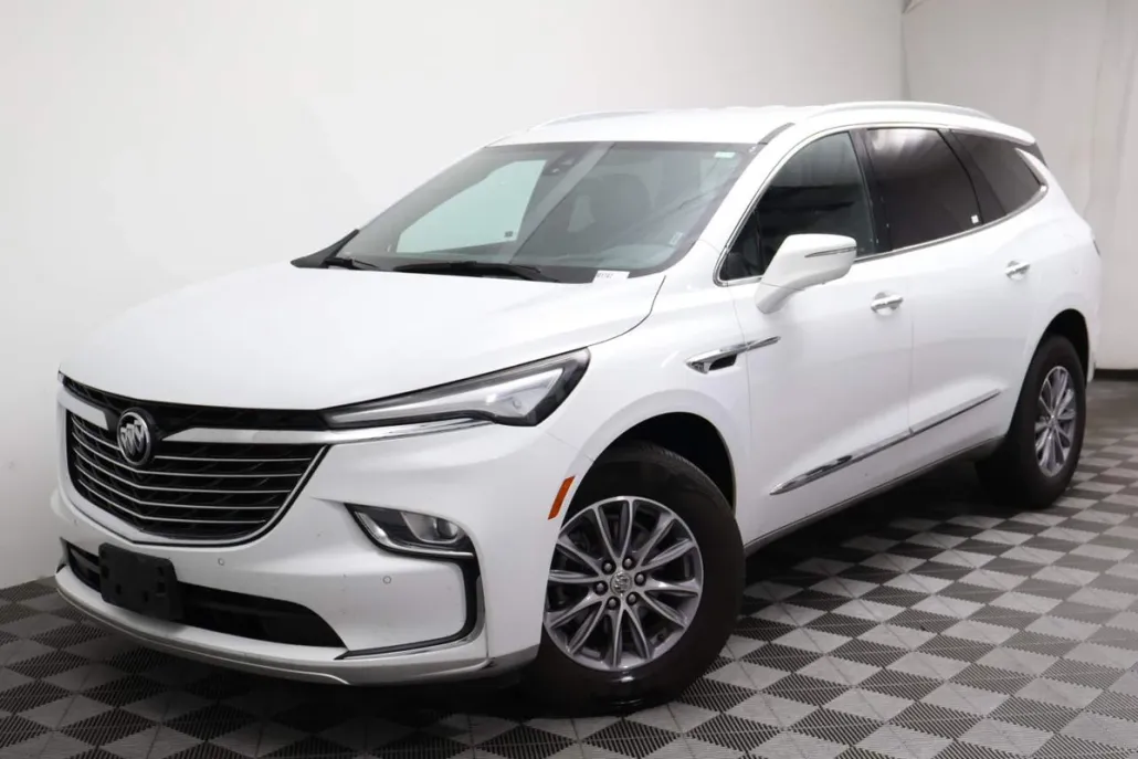 2024 Buick Enclave Premium photo 1