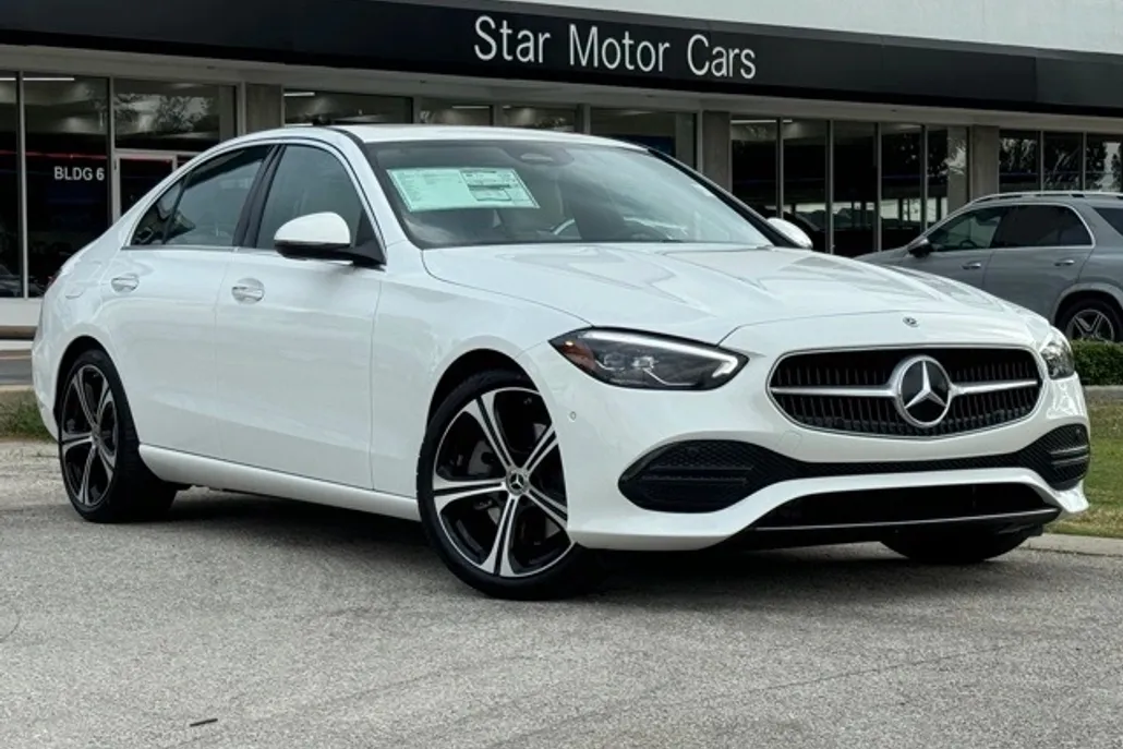 2024 Mercedes Benz C 300 photo 1