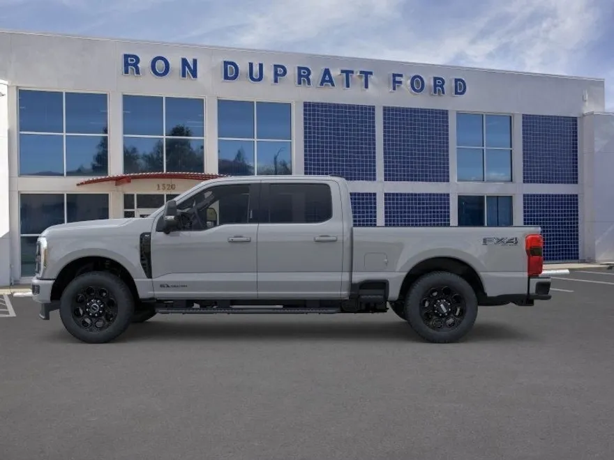 2025 Ford F-250 photo 1