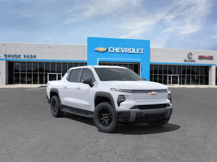 2025 Chevrolet Silverado EV LT photo 1