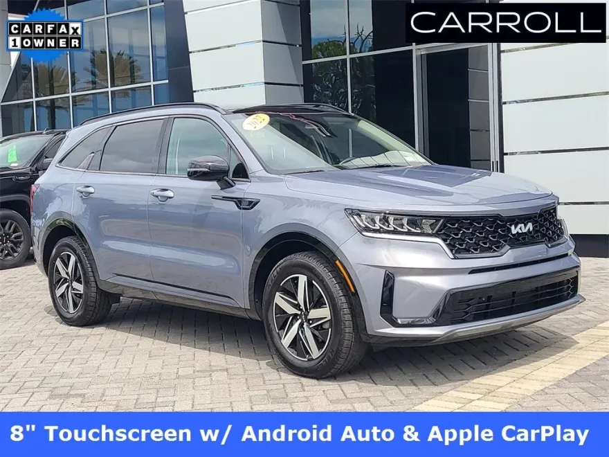 2022 Kia Sorento S photo 1
