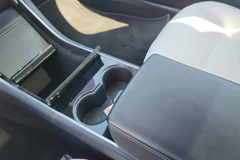 2019 Tesla Model 3 photo 1