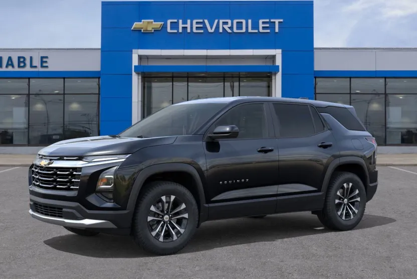 2026 Chevrolet Equinox LT photo 1